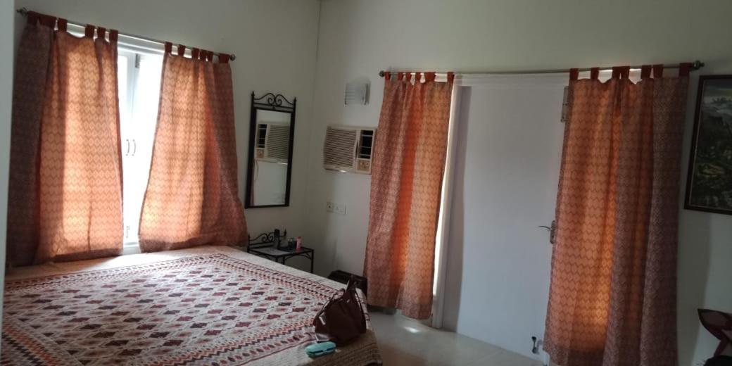 Advani Homestay Haora Bagian luar foto