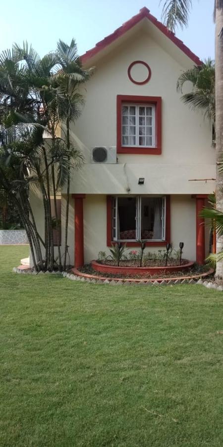 Advani Homestay Haora Bagian luar foto